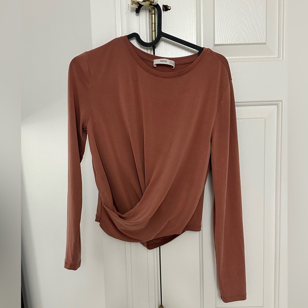 Mango Long Sleeve Crop Top | Trendy Chic Stretch Fit